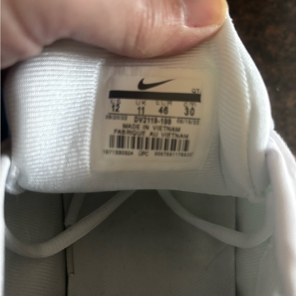 💥Brand New!!  Men’s Nike Vapormax Size 12💥 - Picture 2 of 5